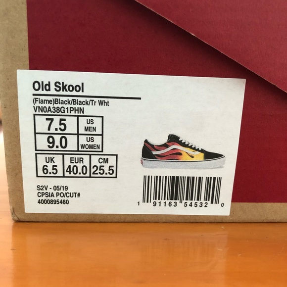 BRAND NEW - (Flame) Black/True White Old Skool - Picture 8 of 8